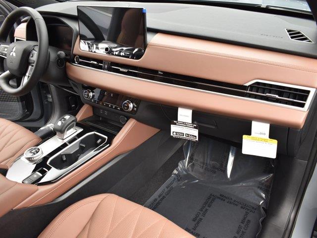 2025 Mitsubishi Outlander SEL, available for sale in Woodside, New York | Drive Central. Woodside, New York 2025 Mitsubishi Outlander SEL, available for sale in Woodside, New York | Drive Central. Woodside, New York