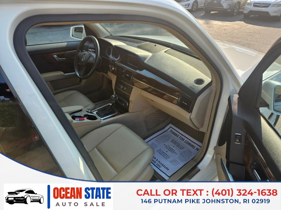 2012 Mercedes-Benz GLK-Class 4MATIC 4dr GLK 350, available for sale in Johnston, Rhode Island | Ocean State Auto Sales. Johnston, Rhode Island 2012 Mercedes-Benz GLK-Class 4MATIC 4dr GLK 350, available for sale in Johnston, Rhode Island | Ocean State Auto Sales. Johnston, Rhode Island