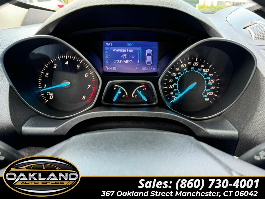 2013 Ford Escape 4WD 4dr SE, available for sale in Manchester, Connecticut | Oakland Auto Sales. Manchester, Connecticut 2013 Ford Escape 4WD 4dr SE, available for sale in Manchester, Connecticut | Oakland Auto Sales. Manchester, Connecticut