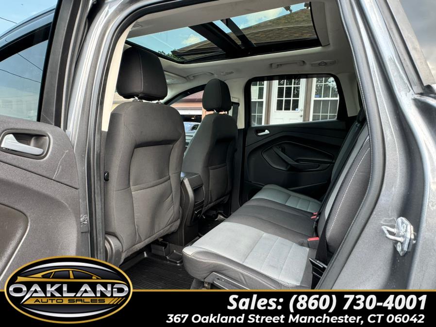 2013 Ford Escape 4WD 4dr SE, available for sale in Manchester, Connecticut | Oakland Auto Sales. Manchester, Connecticut 2013 Ford Escape 4WD 4dr SE, available for sale in Manchester, Connecticut | Oakland Auto Sales. Manchester, Connecticut