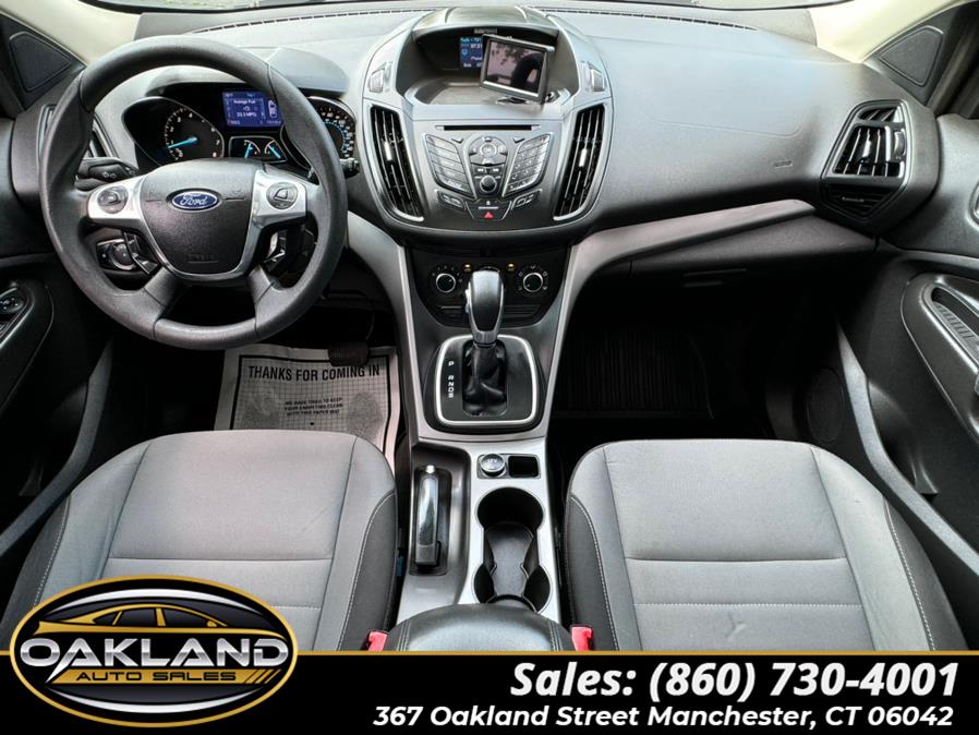 2013 Ford Escape 4WD 4dr SE, available for sale in Manchester, Connecticut | Oakland Auto Sales. Manchester, Connecticut 2013 Ford Escape 4WD 4dr SE, available for sale in Manchester, Connecticut | Oakland Auto Sales. Manchester, Connecticut