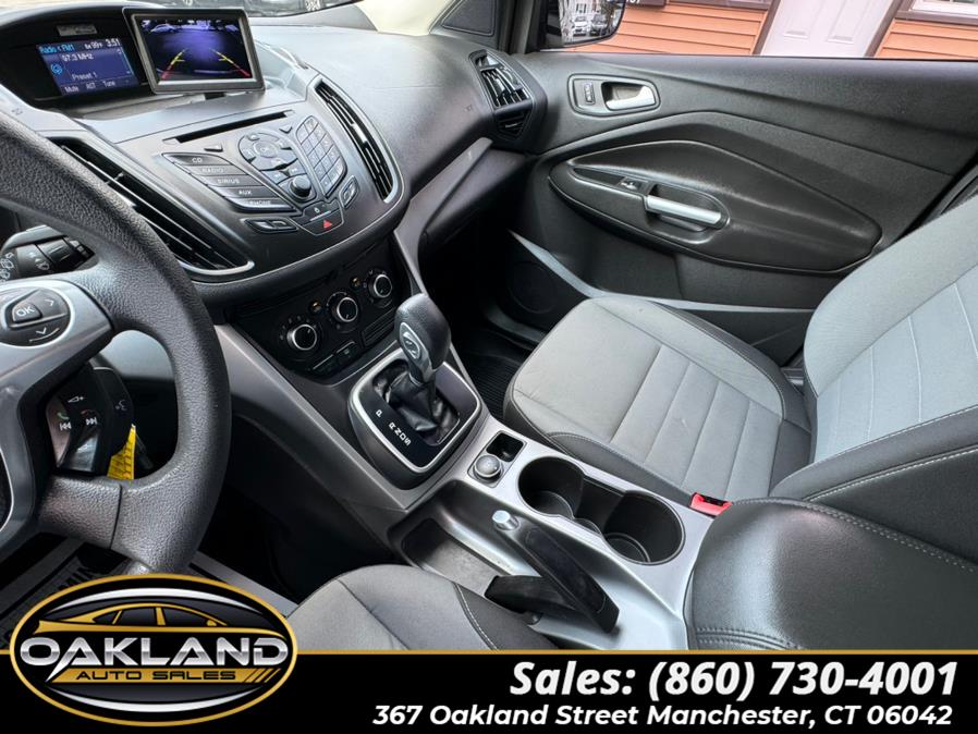 2013 Ford Escape 4WD 4dr SE, available for sale in Manchester, Connecticut | Oakland Auto Sales. Manchester, Connecticut 2013 Ford Escape 4WD 4dr SE, available for sale in Manchester, Connecticut | Oakland Auto Sales. Manchester, Connecticut