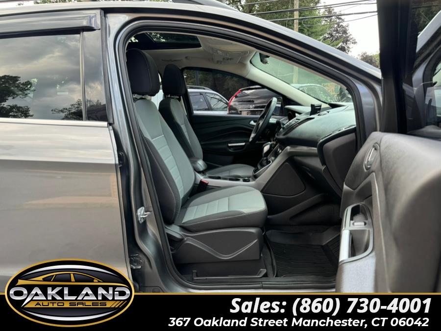 2013 Ford Escape 4WD 4dr SE, available for sale in Manchester, Connecticut | Oakland Auto Sales. Manchester, Connecticut 2013 Ford Escape 4WD 4dr SE, available for sale in Manchester, Connecticut | Oakland Auto Sales. Manchester, Connecticut
