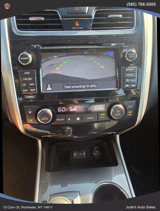 2014 Nissan Altima 3.5 SL Sedan 4D, available for sale in Wolcott, New York | Auto Hunter CNY. Wolcott, New York 2014 Nissan Altima 3.5 SL Sedan 4D, available for sale in Wolcott, New York | Auto Hunter CNY. Wolcott, New York