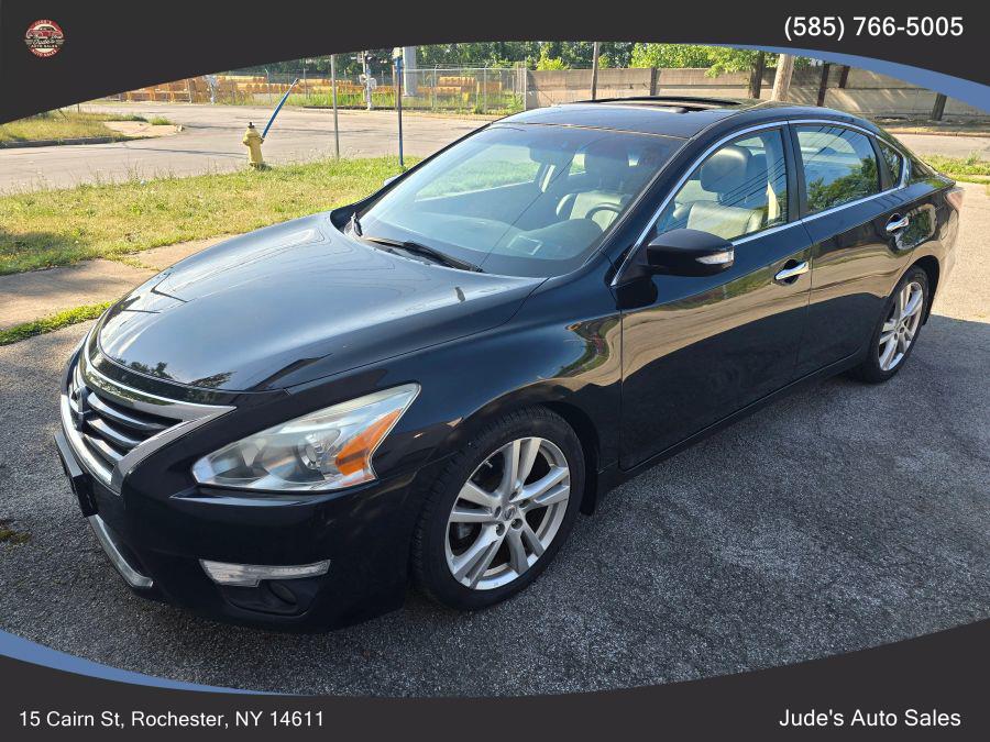2014 Nissan Altima 3.5 SL Sedan 4D, available for sale in Wolcott, New York | Auto Hunter CNY. Wolcott, New York 2014 Nissan Altima 3.5 SL Sedan 4D, available for sale in Wolcott, New York | Auto Hunter CNY. Wolcott, New York