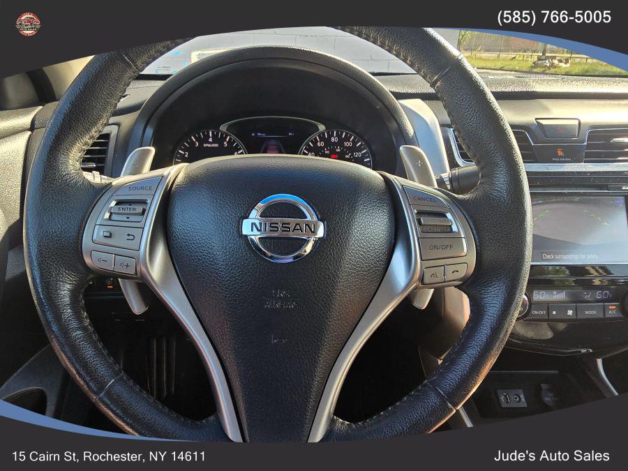 2014 Nissan Altima 3.5 SL Sedan 4D, available for sale in Wolcott, New York | Auto Hunter CNY. Wolcott, New York 2014 Nissan Altima 3.5 SL Sedan 4D, available for sale in Wolcott, New York | Auto Hunter CNY. Wolcott, New York