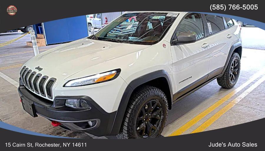 2015 Jeep Cherokee TrailHawk Sport Utility 4D, available for sale in Wolcott, New York | Auto Hunter CNY. Wolcott, New York 2015 Jeep Cherokee TrailHawk Sport Utility 4D, available for sale in Wolcott, New York | Auto Hunter CNY. Wolcott, New York