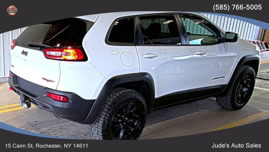 2015 Jeep Cherokee TrailHawk Sport Utility 4D, available for sale in Wolcott, New York | Auto Hunter CNY. Wolcott, New York 2015 Jeep Cherokee TrailHawk Sport Utility 4D, available for sale in Wolcott, New York | Auto Hunter CNY. Wolcott, New York