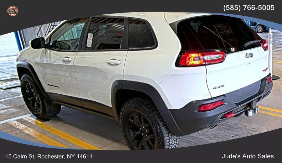 2015 Jeep Cherokee TrailHawk Sport Utility 4D, available for sale in Wolcott, New York | Auto Hunter CNY. Wolcott, New York 2015 Jeep Cherokee TrailHawk Sport Utility 4D, available for sale in Wolcott, New York | Auto Hunter CNY. Wolcott, New York