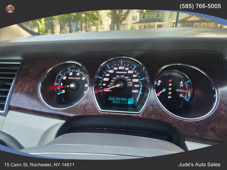 2012 Ford Taurus SEL Sedan 4D, available for sale in Wolcott, New York | Auto Hunter CNY. Wolcott, New York 2012 Ford Taurus SEL Sedan 4D, available for sale in Wolcott, New York | Auto Hunter CNY. Wolcott, New York