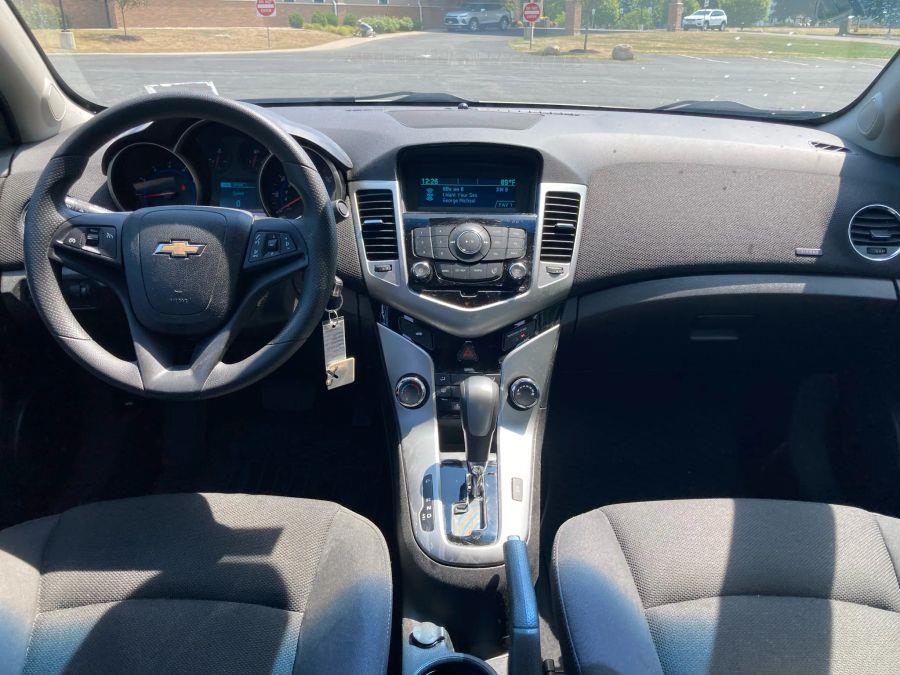2016 Chevrolet Cruze Limited 1LT Sedan 4D, available for sale in Wolcott, New York | Auto Hunter CNY. Wolcott, New York 2016 Chevrolet Cruze Limited 1LT Sedan 4D, available for sale in Wolcott, New York | Auto Hunter CNY. Wolcott, New York