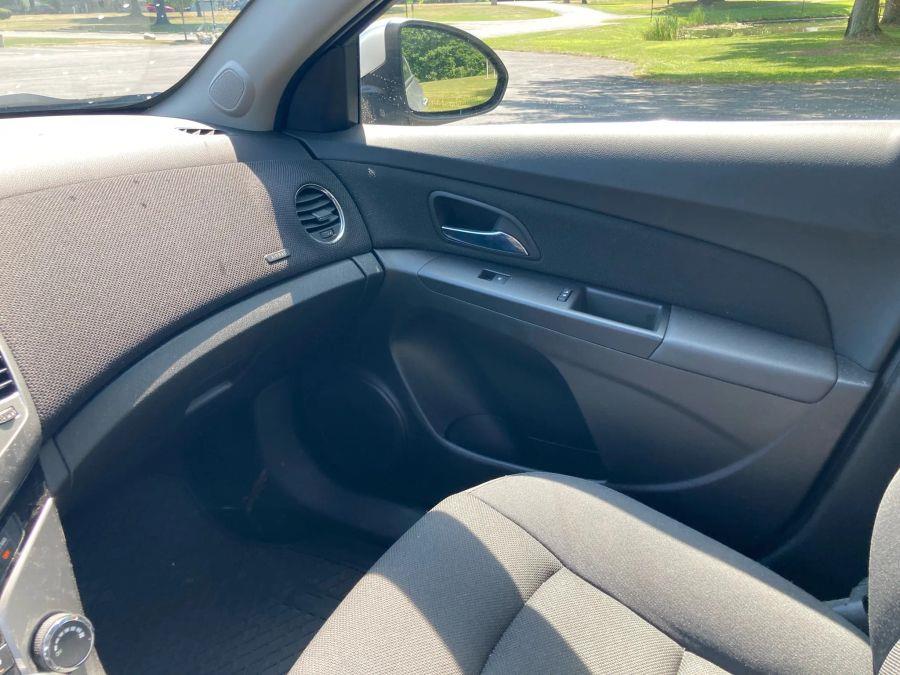 2016 Chevrolet Cruze Limited 1LT Sedan 4D, available for sale in Wolcott, New York | Auto Hunter CNY. Wolcott, New York 2016 Chevrolet Cruze Limited 1LT Sedan 4D, available for sale in Wolcott, New York | Auto Hunter CNY. Wolcott, New York