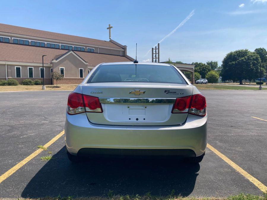 2016 Chevrolet Cruze Limited 1LT Sedan 4D, available for sale in Wolcott, New York | Auto Hunter CNY. Wolcott, New York 2016 Chevrolet Cruze Limited 1LT Sedan 4D, available for sale in Wolcott, New York | Auto Hunter CNY. Wolcott, New York