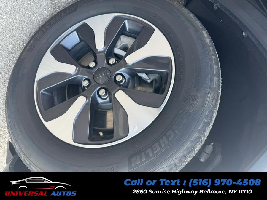 2023 Jeep Grand Cherokee 4xe 4x4, available for sale in Bellmore, New York | Universal Autos. Bellmore, New York 2023 Jeep Grand Cherokee 4xe 4x4, available for sale in Bellmore, New York | Universal Autos. Bellmore, New York