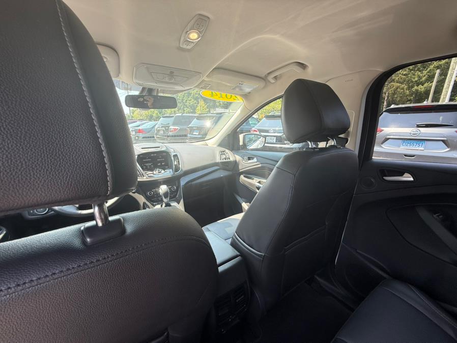 2014 Ford Escape 4WD 4dr Titanium, available for sale in Branford, Connecticut | J&E Auto Sales LLC. Branford, Connecticut 2014 Ford Escape 4WD 4dr Titanium, available for sale in Branford, Connecticut | J&E Auto Sales LLC. Branford, Connecticut