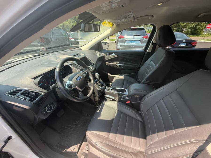 2014 Ford Escape 4WD 4dr Titanium, available for sale in Branford, Connecticut | J&E Auto Sales LLC. Branford, Connecticut 2014 Ford Escape 4WD 4dr Titanium, available for sale in Branford, Connecticut | J&E Auto Sales LLC. Branford, Connecticut