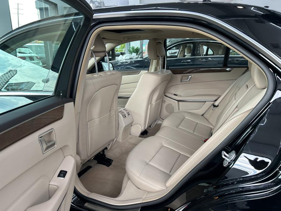 2014 Mercedes-Benz E-Class 4dr Sdn E 350 Luxury 4MATIC, available for sale in Jersey City, New Jersey | Luxe Auto Galleria. Jersey City, New Jersey 2014 Mercedes-Benz E-Class 4dr Sdn E 350 Luxury 4MATIC, available for sale in Jersey City, New Jersey | Luxe Auto Galleria. Jersey City, New Jersey