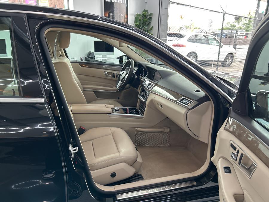 2014 Mercedes-Benz E-Class 4dr Sdn E 350 Luxury 4MATIC, available for sale in Jersey City, New Jersey | Luxe Auto Galleria. Jersey City, New Jersey 2014 Mercedes-Benz E-Class 4dr Sdn E 350 Luxury 4MATIC, available for sale in Jersey City, New Jersey | Luxe Auto Galleria. Jersey City, New Jersey