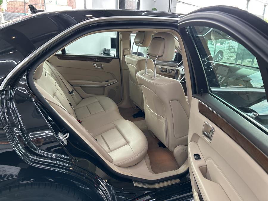 2014 Mercedes-Benz E-Class 4dr Sdn E 350 Luxury 4MATIC, available for sale in Jersey City, New Jersey | Luxe Auto Galleria. Jersey City, New Jersey 2014 Mercedes-Benz E-Class 4dr Sdn E 350 Luxury 4MATIC, available for sale in Jersey City, New Jersey | Luxe Auto Galleria. Jersey City, New Jersey