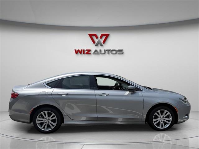 2016 Chrysler 200 Limited, available for sale in Stratford, Connecticut | Wiz Leasing Inc. Stratford, Connecticut 2016 Chrysler 200 Limited, available for sale in Stratford, Connecticut | Wiz Leasing Inc. Stratford, Connecticut