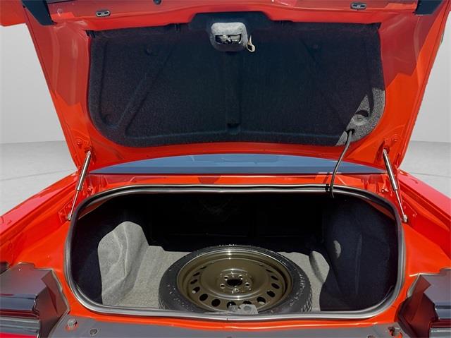 2018 Dodge Challenger SXT, available for sale in Stratford, Connecticut | Wiz Leasing Inc. Stratford, Connecticut 2018 Dodge Challenger SXT, available for sale in Stratford, Connecticut | Wiz Leasing Inc. Stratford, Connecticut