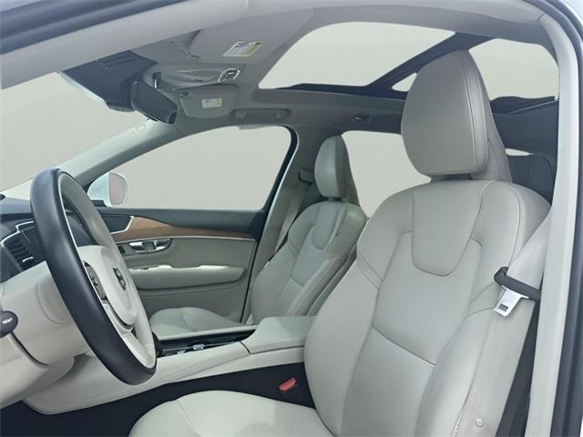 2022 Volvo Xc90 Recharge Plug-in Hybrid T8 Inscription Expression Extended Range 6P, available for sale in Stratford, Connecticut | Wiz Leasing Inc. Stratford, Connecticut 2022 Volvo Xc90 Recharge Plug-in Hybrid T8 Inscription Expression Extended Range 6P, available for sale in Stratford, Connecticut | Wiz Leasing Inc. Stratford, Connecticut