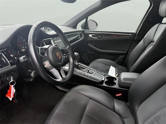 2018 Porsche Macan Base, available for sale in Stratford, Connecticut | Wiz Leasing Inc. Stratford, Connecticut 2018 Porsche Macan Base, available for sale in Stratford, Connecticut | Wiz Leasing Inc. Stratford, Connecticut