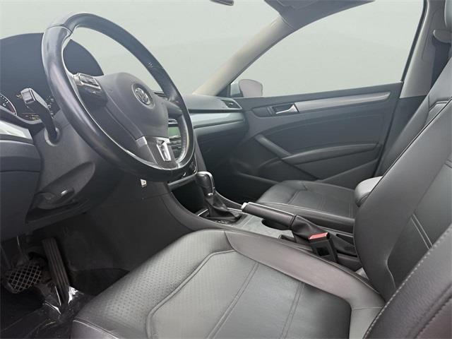 2015 Volkswagen Passat 1.8T Wolfsburg Edition, available for sale in Stratford, Connecticut | Wiz Leasing Inc. Stratford, Connecticut 2015 Volkswagen Passat 1.8T Wolfsburg Edition, available for sale in Stratford, Connecticut | Wiz Leasing Inc. Stratford, Connecticut