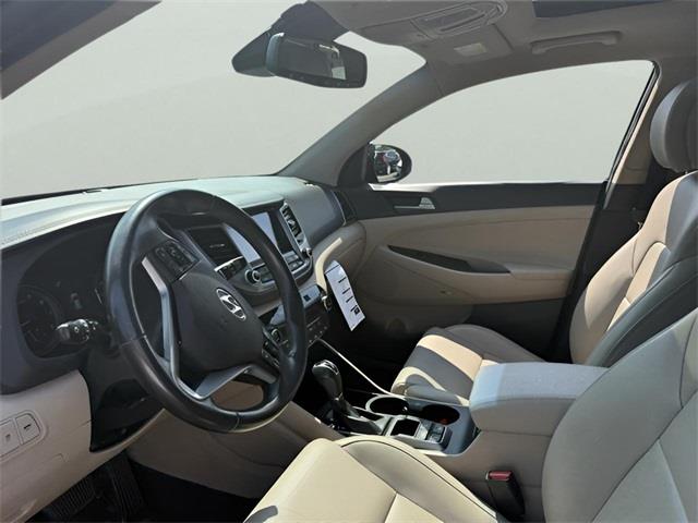 2017 Hyundai Tucson Limited, available for sale in Stratford, Connecticut | Wiz Leasing Inc. Stratford, Connecticut 2017 Hyundai Tucson Limited, available for sale in Stratford, Connecticut | Wiz Leasing Inc. Stratford, Connecticut