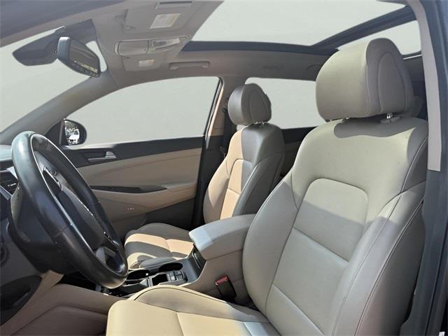 2017 Hyundai Tucson Limited, available for sale in Stratford, Connecticut | Wiz Leasing Inc. Stratford, Connecticut 2017 Hyundai Tucson Limited, available for sale in Stratford, Connecticut | Wiz Leasing Inc. Stratford, Connecticut