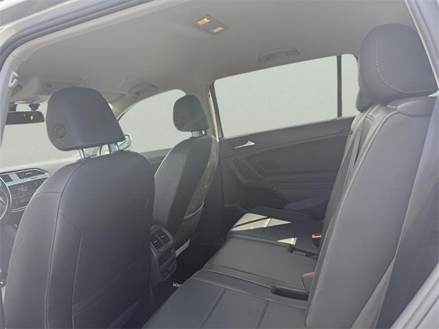 2019 Volkswagen Tiguan 2.0T SE, available for sale in Stratford, Connecticut | Wiz Leasing Inc. Stratford, Connecticut 2019 Volkswagen Tiguan 2.0T SE, available for sale in Stratford, Connecticut | Wiz Leasing Inc. Stratford, Connecticut