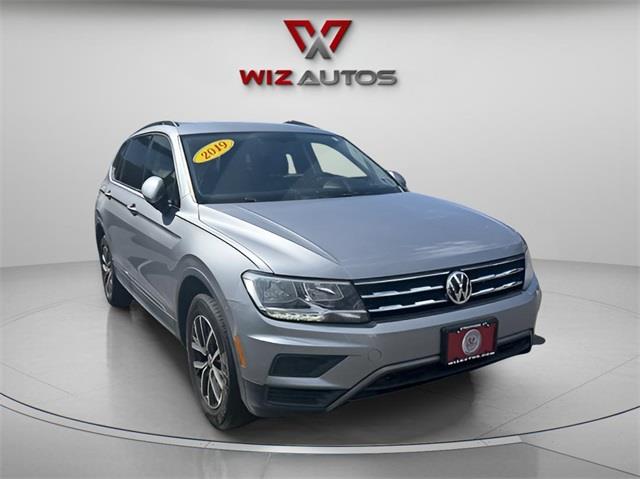 2019 Volkswagen Tiguan 2.0T SE, available for sale in Stratford, Connecticut | Wiz Leasing Inc. Stratford, Connecticut 2019 Volkswagen Tiguan 2.0T SE, available for sale in Stratford, Connecticut | Wiz Leasing Inc. Stratford, Connecticut