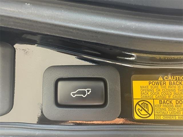 2015 Lexus Lx 570, available for sale in Stratford, Connecticut | Wiz Leasing Inc. Stratford, Connecticut 2015 Lexus Lx 570, available for sale in Stratford, Connecticut | Wiz Leasing Inc. Stratford, Connecticut
