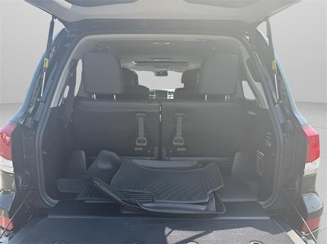 2015 Lexus Lx 570, available for sale in Stratford, Connecticut | Wiz Leasing Inc. Stratford, Connecticut 2015 Lexus Lx 570, available for sale in Stratford, Connecticut | Wiz Leasing Inc. Stratford, Connecticut