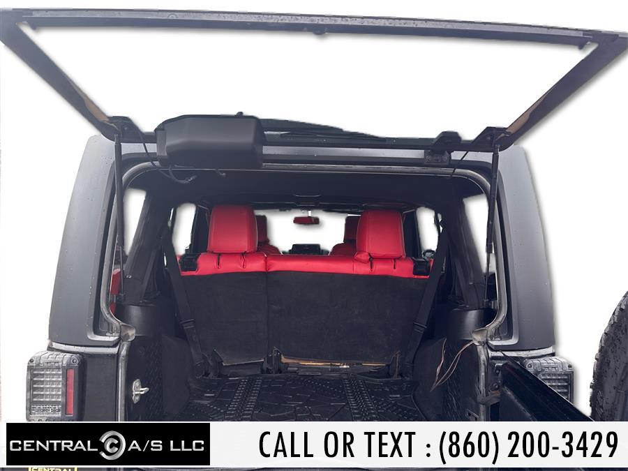 2015 Jeep Wrangler Unlimited 4WD 4dr Sport, available for sale in East Windsor, Connecticut | Central A/S LLC. East Windsor, Connecticut 2015 Jeep Wrangler Unlimited 4WD 4dr Sport, available for sale in East Windsor, Connecticut | Central A/S LLC. East Windsor, Connecticut