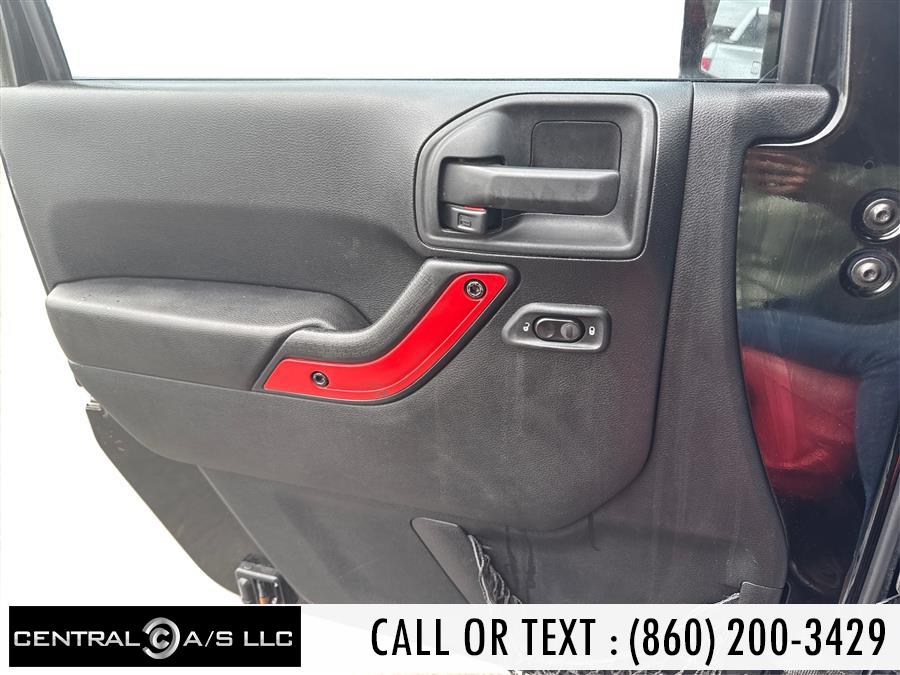 2015 Jeep Wrangler Unlimited 4WD 4dr Sport, available for sale in East Windsor, Connecticut | Central A/S LLC. East Windsor, Connecticut 2015 Jeep Wrangler Unlimited 4WD 4dr Sport, available for sale in East Windsor, Connecticut | Central A/S LLC. East Windsor, Connecticut