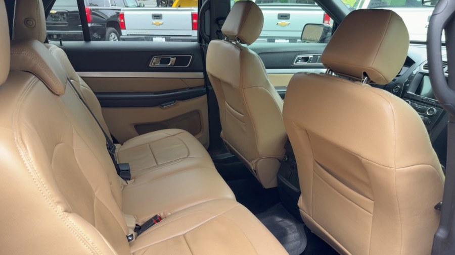 2017 Ford Explorer XLT 4WD, available for sale in Waterbury, Connecticut | West End Automotive Center. Waterbury, Connecticut 2017 Ford Explorer XLT 4WD, available for sale in Waterbury, Connecticut | West End Automotive Center. Waterbury, Connecticut