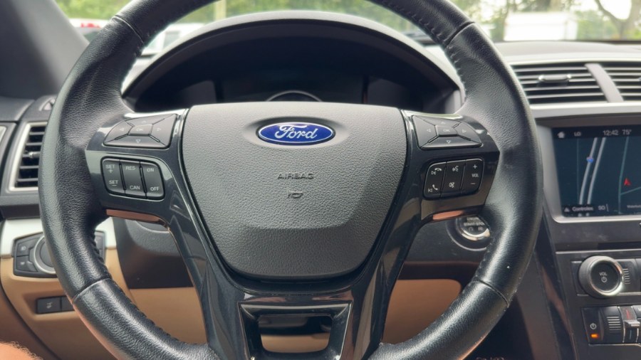 2017 Ford Explorer XLT 4WD, available for sale in Waterbury, Connecticut | West End Automotive Center. Waterbury, Connecticut 2017 Ford Explorer XLT 4WD, available for sale in Waterbury, Connecticut | West End Automotive Center. Waterbury, Connecticut