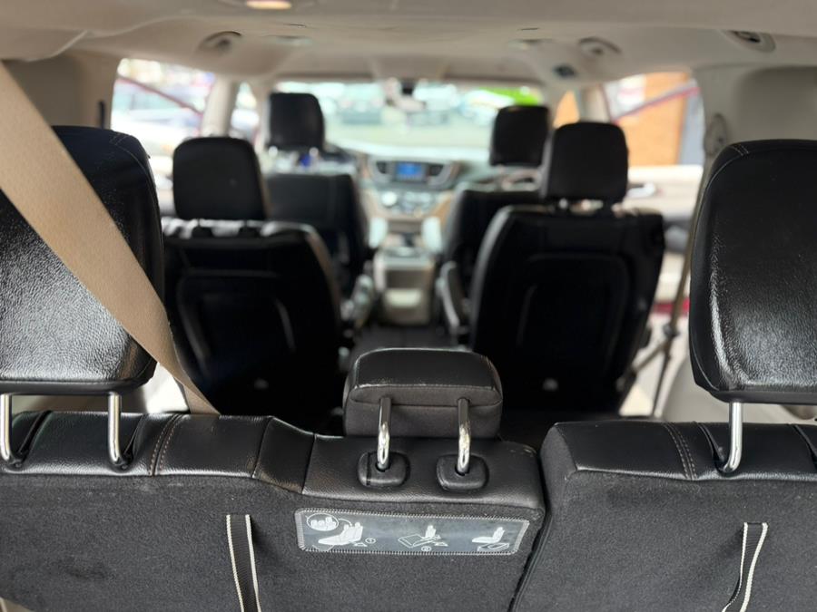 2018 Chrysler Pacifica Touring L FWD, available for sale in Revere, Massachusetts | Wonderland Auto. Revere, Massachusetts 2018 Chrysler Pacifica Touring L FWD, available for sale in Revere, Massachusetts | Wonderland Auto. Revere, Massachusetts