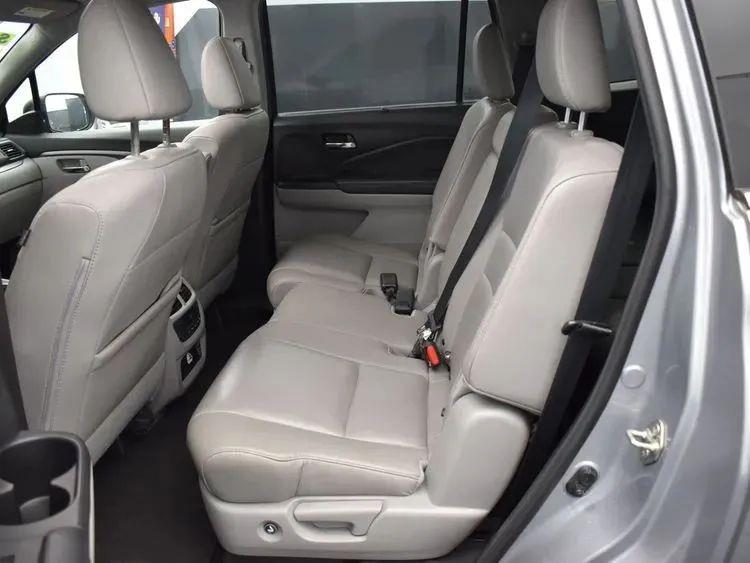 2019 Honda Pilot EX-L Sport Utility 4D, available for sale in Linden, New Jersey | Route 27 Auto Mall. Linden, New Jersey 2019 Honda Pilot EX-L Sport Utility 4D, available for sale in Linden, New Jersey | Route 27 Auto Mall. Linden, New Jersey
