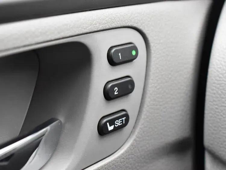 2019 Honda Pilot EX-L Sport Utility 4D, available for sale in Linden, New Jersey | Route 27 Auto Mall. Linden, New Jersey 2019 Honda Pilot EX-L Sport Utility 4D, available for sale in Linden, New Jersey | Route 27 Auto Mall. Linden, New Jersey