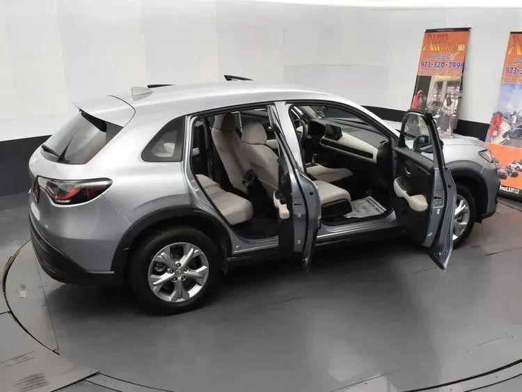 2023 Honda Hr-v LX Sport Utility 4D, available for sale in Linden, New Jersey | Route 27 Auto Mall. Linden, New Jersey 2023 Honda Hr-v LX Sport Utility 4D, available for sale in Linden, New Jersey | Route 27 Auto Mall. Linden, New Jersey