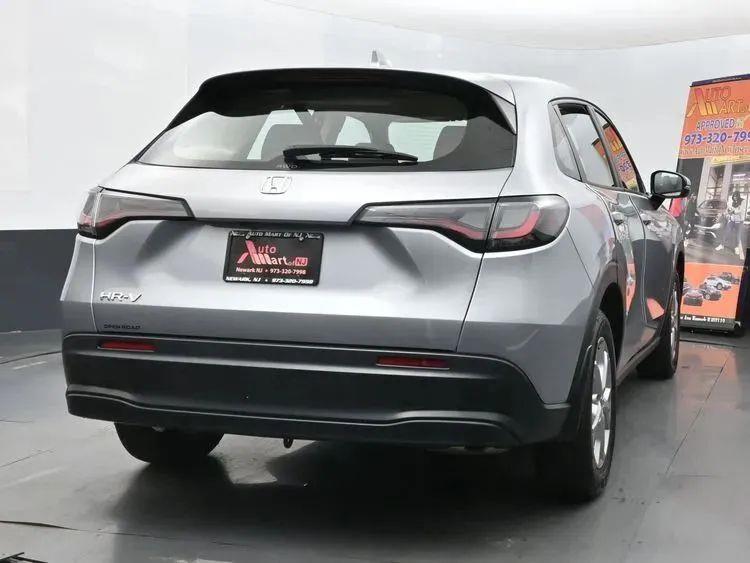 2023 Honda Hr-v LX Sport Utility 4D, available for sale in Linden, New Jersey | Route 27 Auto Mall. Linden, New Jersey 2023 Honda Hr-v LX Sport Utility 4D, available for sale in Linden, New Jersey | Route 27 Auto Mall. Linden, New Jersey