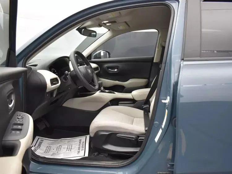 2024 Honda Hr-v LX Sport Utility 4D, available for sale in Linden, New Jersey | Route 27 Auto Mall. Linden, New Jersey 2024 Honda Hr-v LX Sport Utility 4D, available for sale in Linden, New Jersey | Route 27 Auto Mall. Linden, New Jersey
