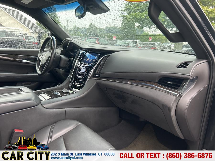 2016 Cadillac Escalade 4WD 4dr Platinum, available for sale in East Windsor, Connecticut | Car City LLC. East Windsor, Connecticut 2016 Cadillac Escalade 4WD 4dr Platinum, available for sale in East Windsor, Connecticut | Car City LLC. East Windsor, Connecticut