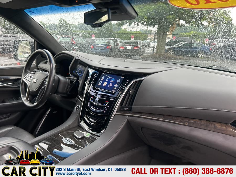 2016 Cadillac Escalade 4WD 4dr Platinum, available for sale in East Windsor, Connecticut | Car City LLC. East Windsor, Connecticut 2016 Cadillac Escalade 4WD 4dr Platinum, available for sale in East Windsor, Connecticut | Car City LLC. East Windsor, Connecticut