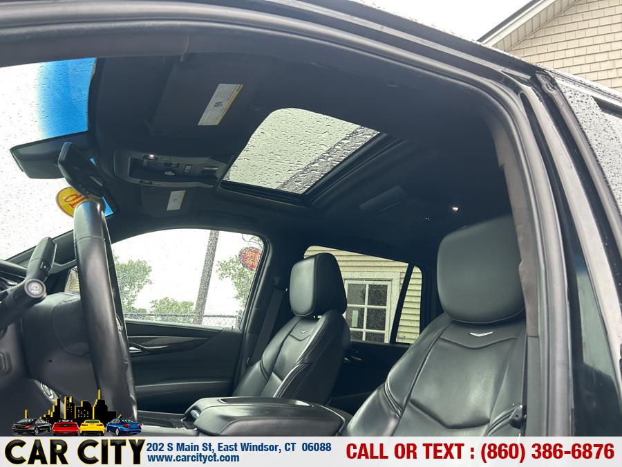 2016 Cadillac Escalade 4WD 4dr Platinum, available for sale in East Windsor, Connecticut | Car City LLC. East Windsor, Connecticut 2016 Cadillac Escalade 4WD 4dr Platinum, available for sale in East Windsor, Connecticut | Car City LLC. East Windsor, Connecticut