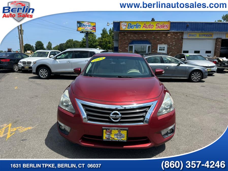 2014 Nissan Altima 4dr Sdn I4 2.5 SL, available for sale in Berlin, Connecticut | Berlin Auto Sales LLC. Berlin, Connecticut 2014 Nissan Altima 4dr Sdn I4 2.5 SL, available for sale in Berlin, Connecticut | Berlin Auto Sales LLC. Berlin, Connecticut