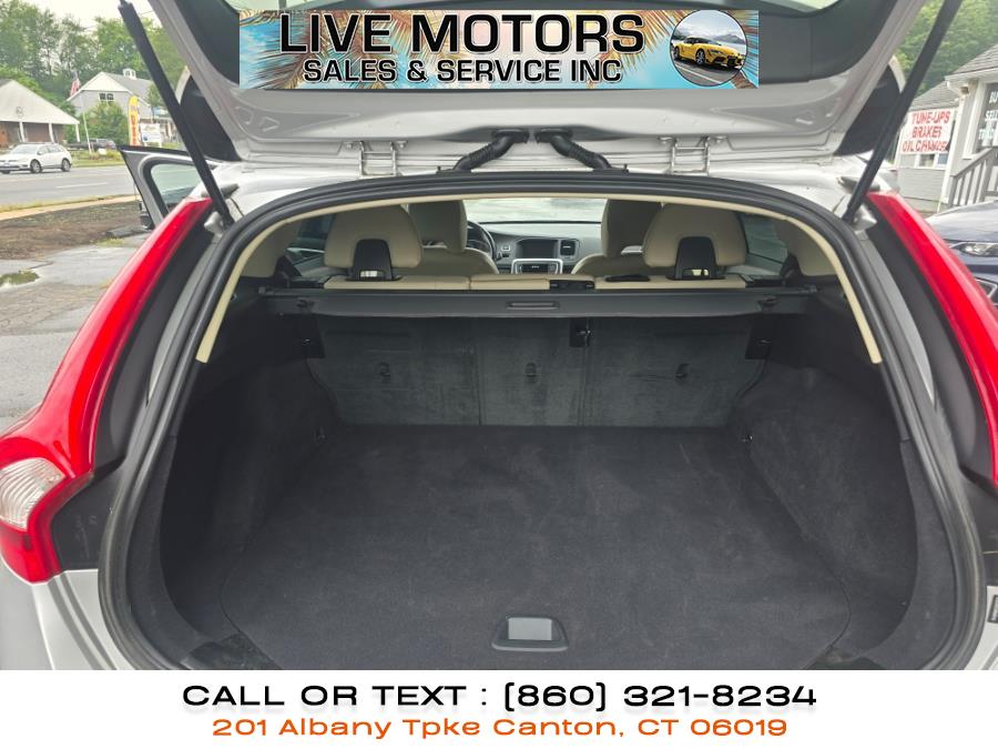 2017 Volvo V60 Cross Country T5 AWD, available for sale in Canton, Connecticut | Live Motors Sales and Service INC. Canton, Connecticut 2017 Volvo V60 Cross Country T5 AWD, available for sale in Canton, Connecticut | Live Motors Sales and Service INC. Canton, Connecticut