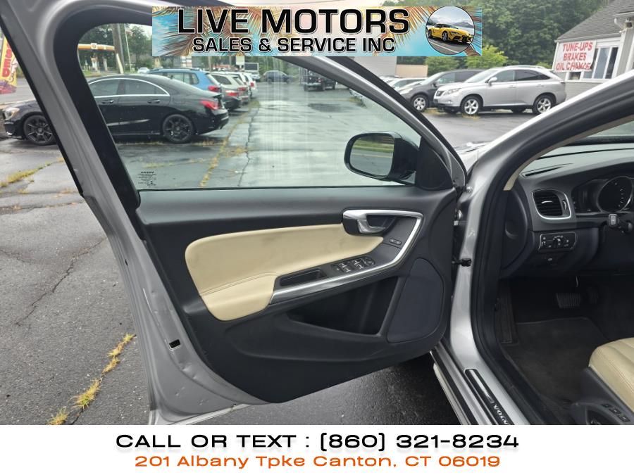 2017 Volvo V60 Cross Country T5 AWD, available for sale in Canton, Connecticut | Live Motors Sales and Service INC. Canton, Connecticut 2017 Volvo V60 Cross Country T5 AWD, available for sale in Canton, Connecticut | Live Motors Sales and Service INC. Canton, Connecticut